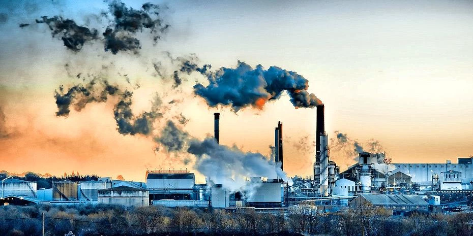 Η ελληνική βιομηχανία αιμορραγεί – Τα μελανά σημεία